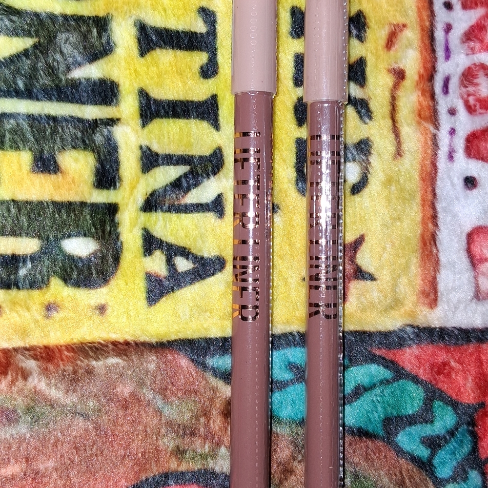 MAYBELLINE LIFT LINER SET OF 2